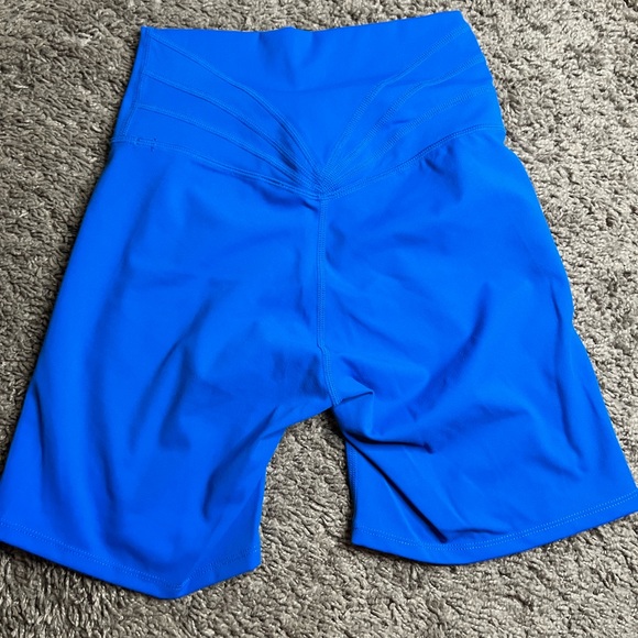 Aoxjox Trinity Workout Biker Shorts 6” • Small • Tropical Blue - Picture 6 of 6